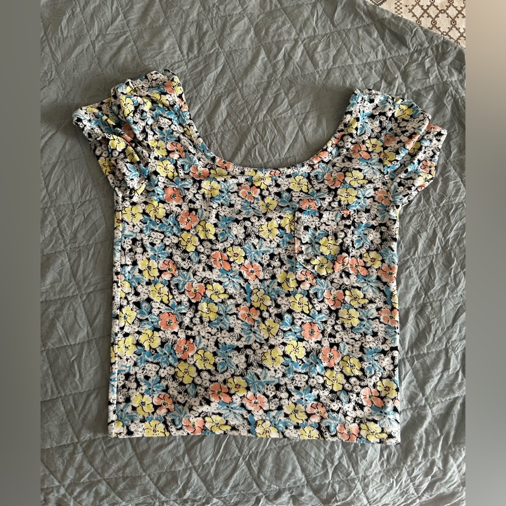 Nollie Crop Top